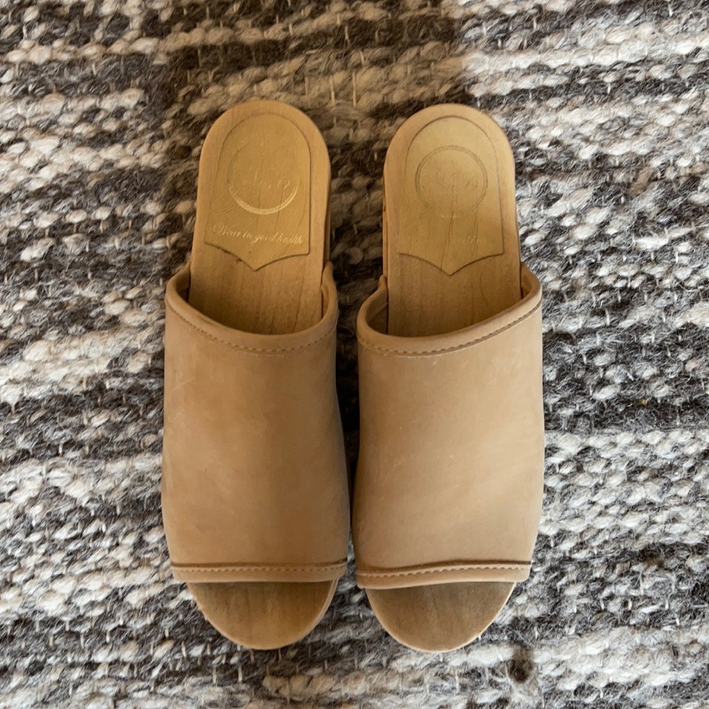 Nude No. 6 Daria Leather Slide Clogs, Size 40